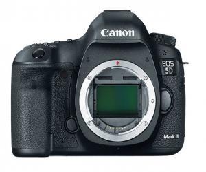 Canon EOS 5D Mark III 22.3 MP Full Frame CMOS with 1080p Full-HD Video Mode Digital SLR Camera