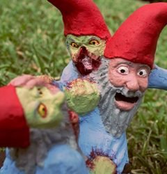 Zombie Gnomes: I Live